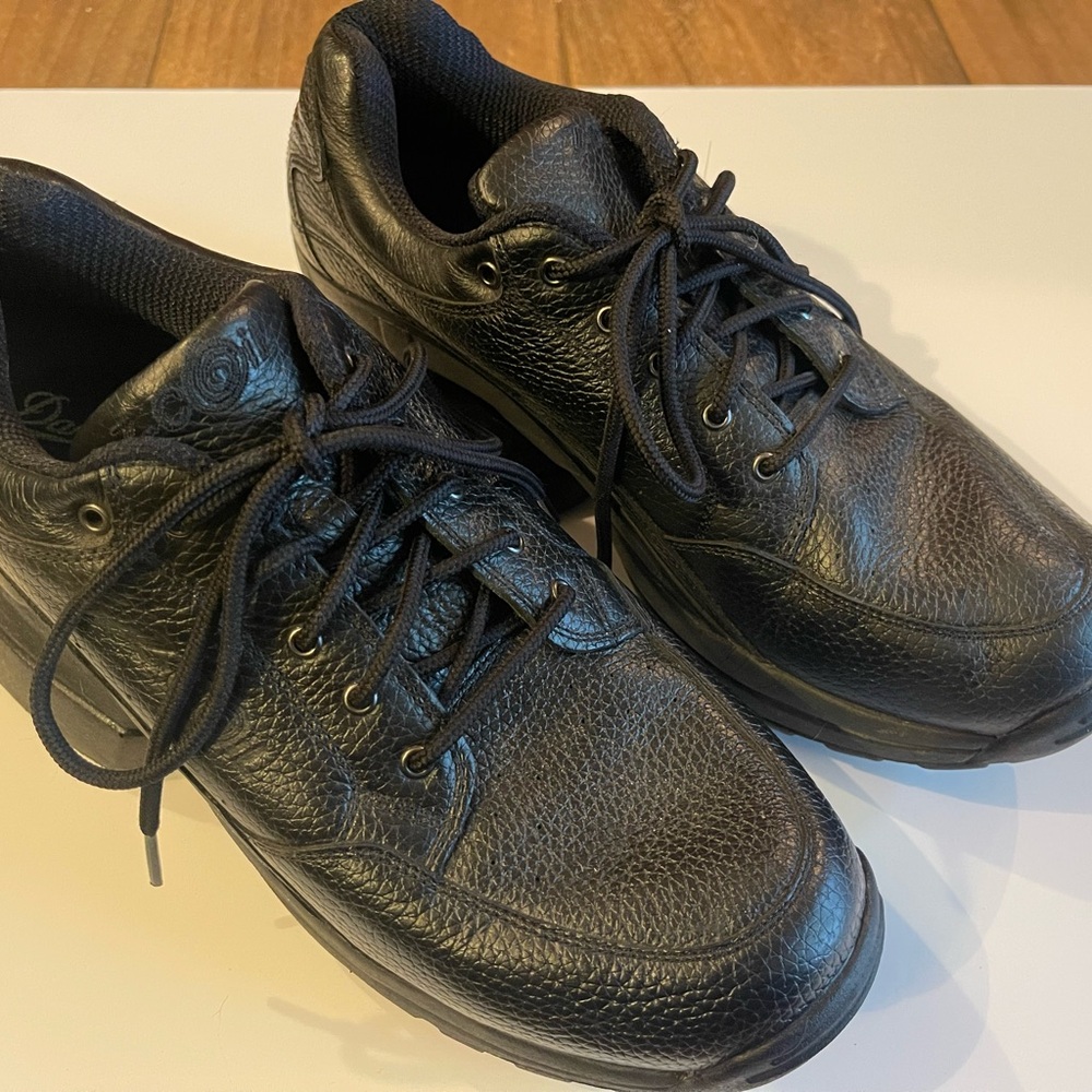 2/$80 Z-Coil Black Leather Men's Shoes